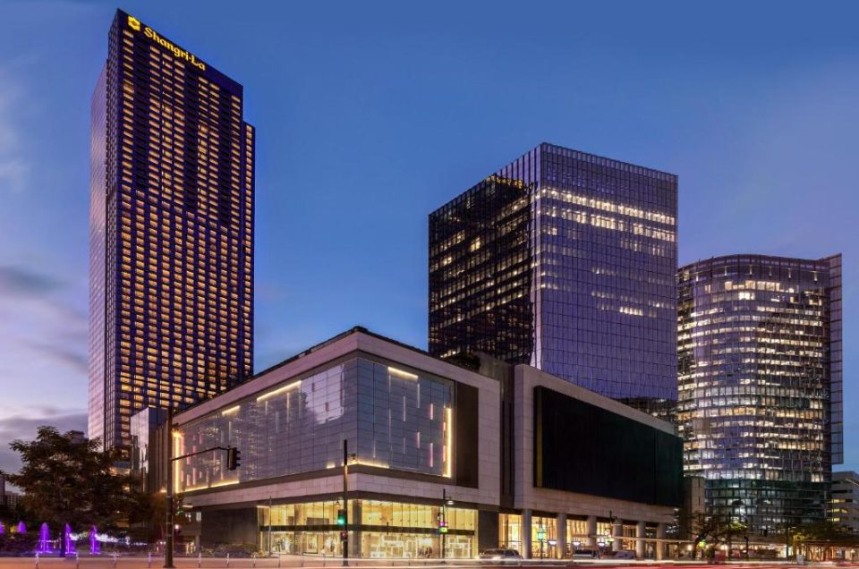 Shangri-La at The Fort - Manila